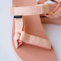 Piper & Scoot Teva: Universal Slide In Beach Sand