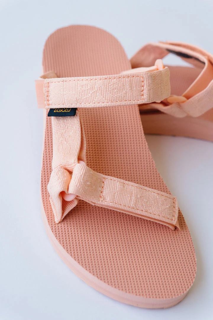 Piper & Scoot Teva: Universal Slide In Beach Sand