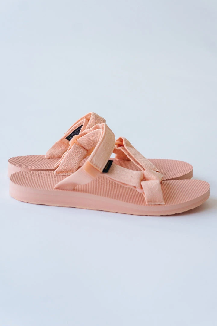 Piper & Scoot Teva: Universal Slide In Beach Sand