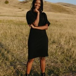 Piper & Scoot: The Graceful Puff Sleeve Dress In Black