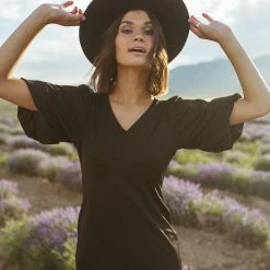 Piper & Scoot: The Graceful Puff Sleeve Dress In Black