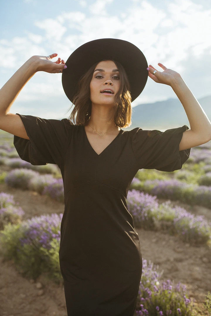 Piper & Scoot: The Graceful Puff Sleeve Dress In Black