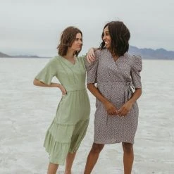 Piper & Scoot The Zilles Puff Sleeve Floral Dress In Lavender + Black