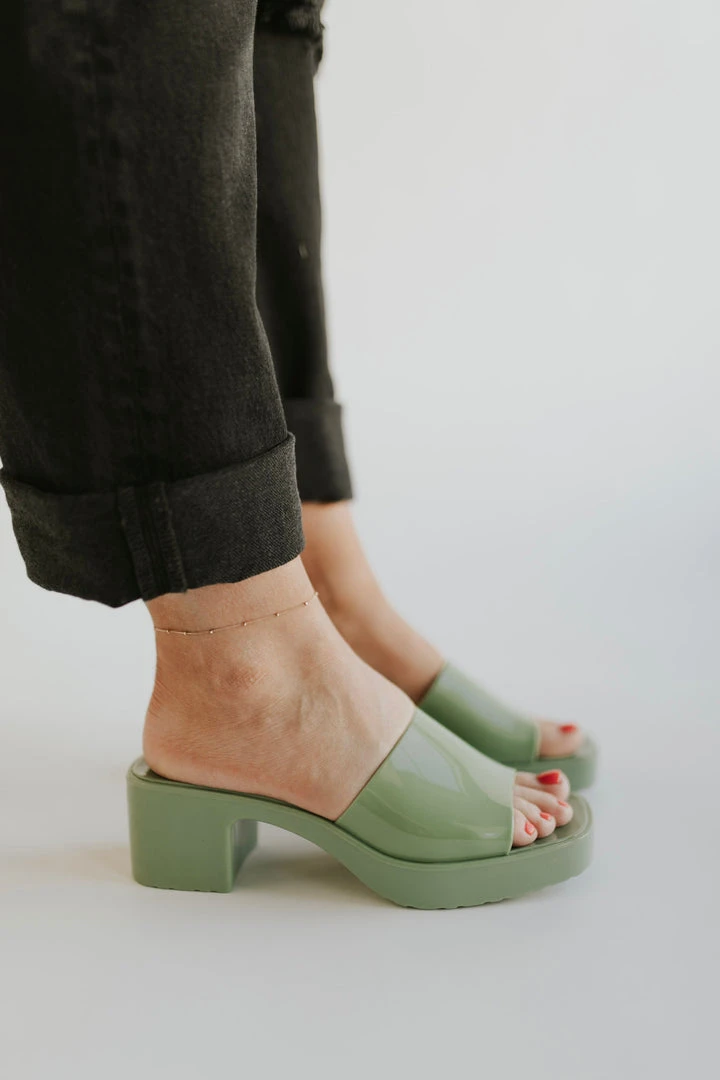 Piper & Scoot Matisse: Wade Heel In Jade