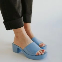Piper & Scoot Shoes Matisse: Wade Heel In Ocean Blue