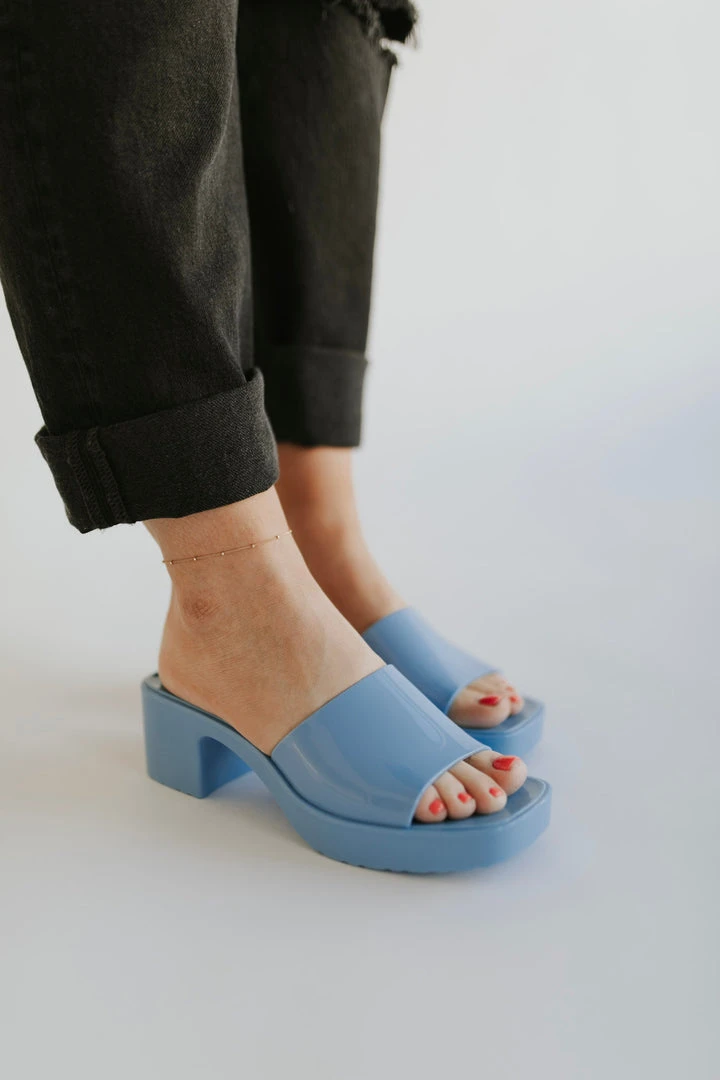 Piper & Scoot Shoes Matisse: Wade Heel In Ocean Blue