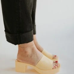 Piper & Scoot Matisse: Wade Heel In Yellow