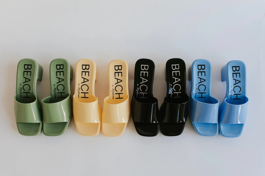 Piper & Scoot Matisse: Wade Heel In Yellow