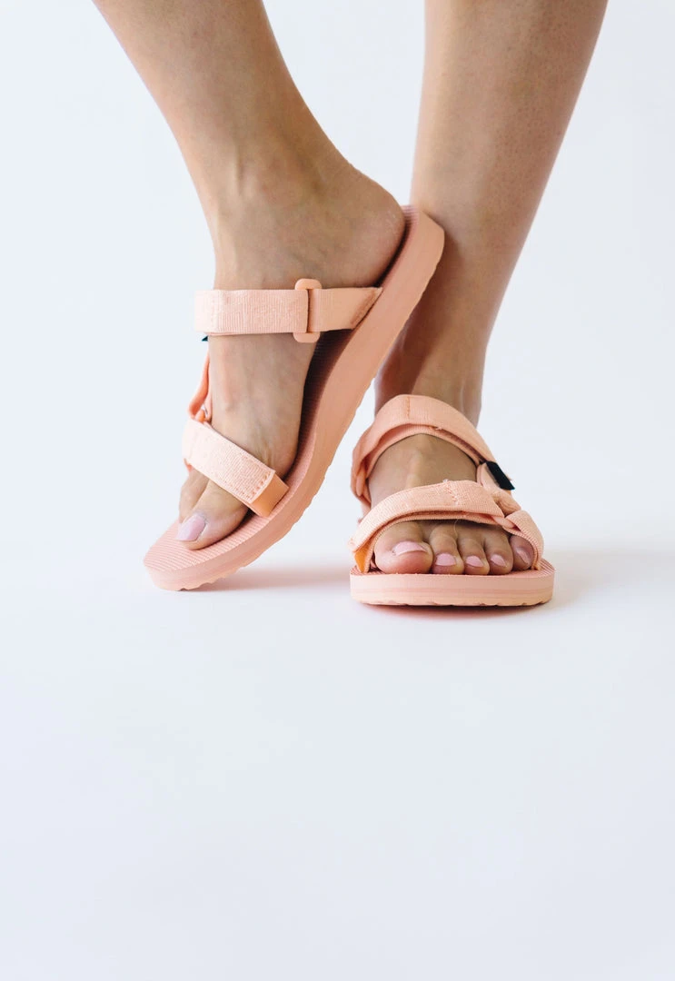 Piper & Scoot Teva: Universal Slide In Beach Sand