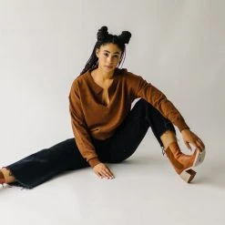 Piper & Scoot The Julius V-Neck Sweater In Chocolate