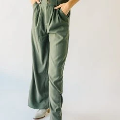 Piper & Scoot The Jorah Pleated Trouser In Olive