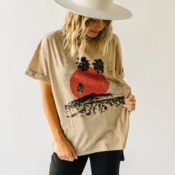 Piper & Scoot The Three Palms Graphic Tee In Sand