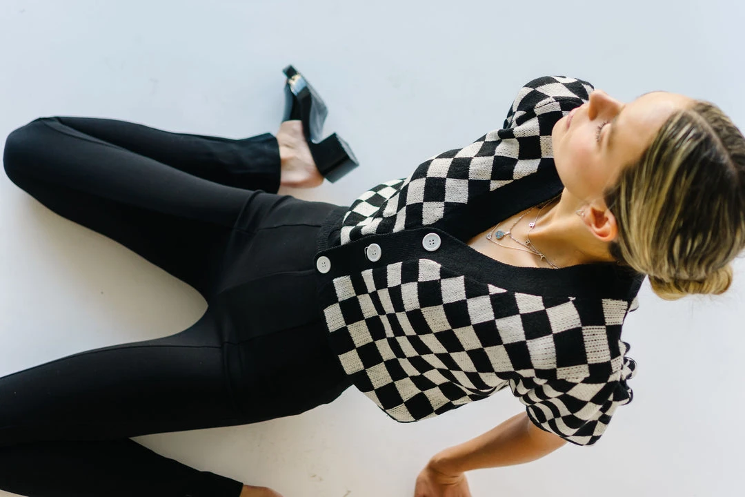 Piper & Scoot The Skyros Retro Gingham Cardigan Top In Black