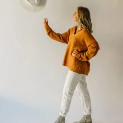 Piper & Scoot Tops The Rue Textured Sweater In Butterscotch