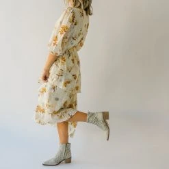 Piper & Scoot The Albert Floral Textured Dress In Ivory