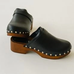 Piper & Scoot Seychelles: Loud And Clear Heels In Black Shoes