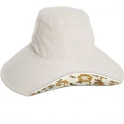 Piper & Scoot Accessories The Wide Brim Hat In Antique White