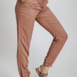 Piper & Scoot The Junie Drawstring Jogger In Clay Bottoms + Jumpsuits