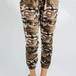 Piper & Scoot Bottoms + Jumpsuits The Michael Jogger Pant In Taupe Camo