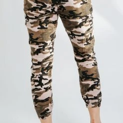 Piper & Scoot Bottoms + Jumpsuits The Michael Jogger Pant In Taupe Camo