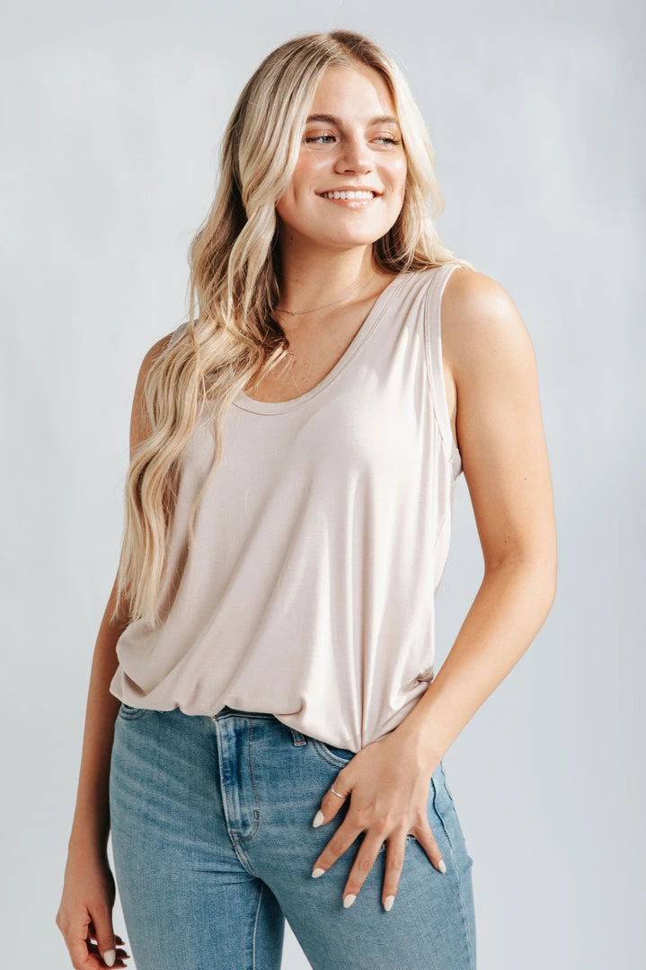 Piper & Scoot The Arna Soft Tank In Shell Tops