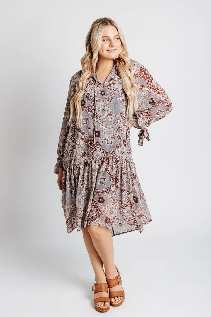 Piper & Scoot The Shauna Patterned Dress In Dusty Blue