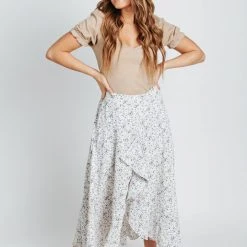 Piper & Scoot Bottoms + Jumpsuits The Waung Floral Ruffle Skirt In White