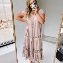 Piper & Scoot Dresses The Raelyn Button Down Maxi Dress In Khaki