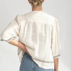 Piper & Scoot Tops The Venablo Tassel Detail Top In Cream