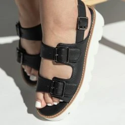 Piper & Scoot Seychelles: Its Happening Sandal In Black