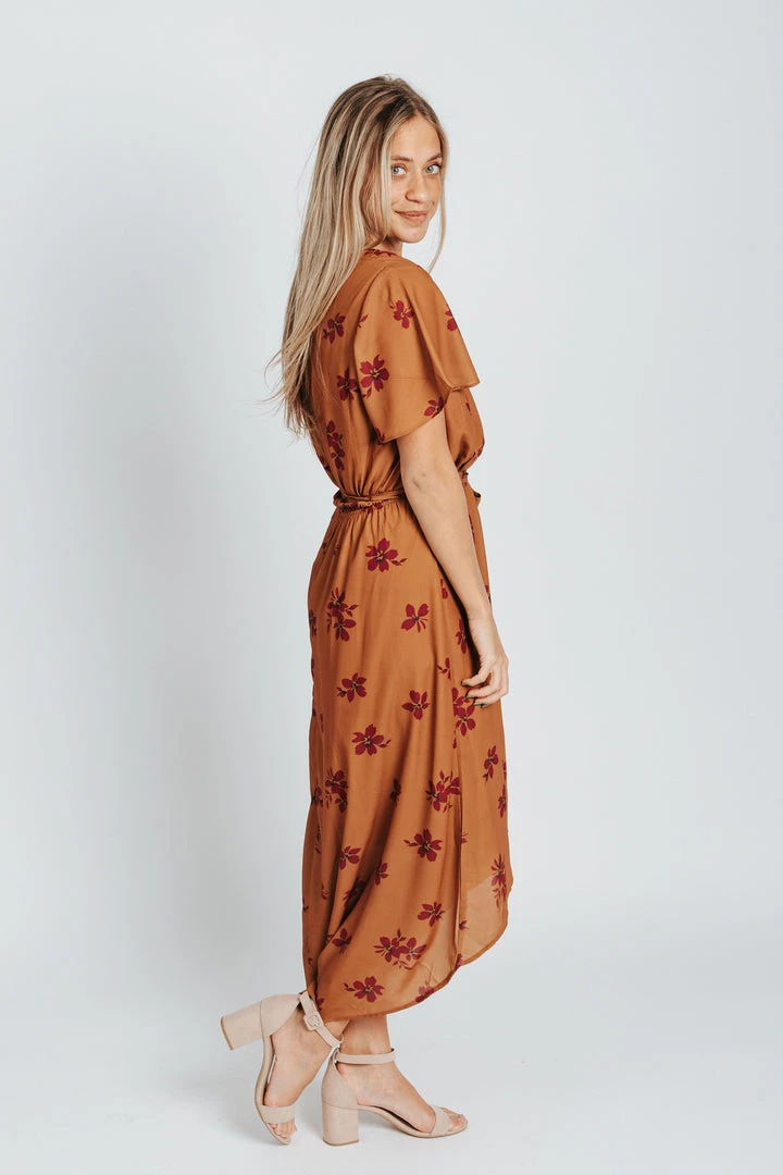 Piper & Scoot The Emir Floral Tie Dress In Camel