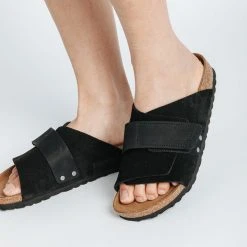 Piper & Scoot Shoes Birkenstock: Kyoto Suede Leather Sandal In Black