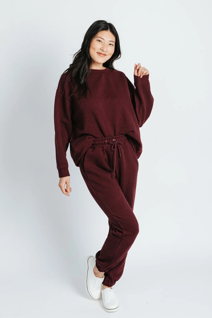 Piper & Scoot The Hailey Textured Jogger In Burgundy