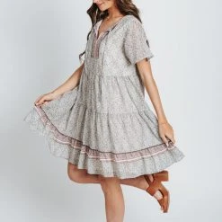 Piper & Scoot The Musgraves Paisley Dress In Sage