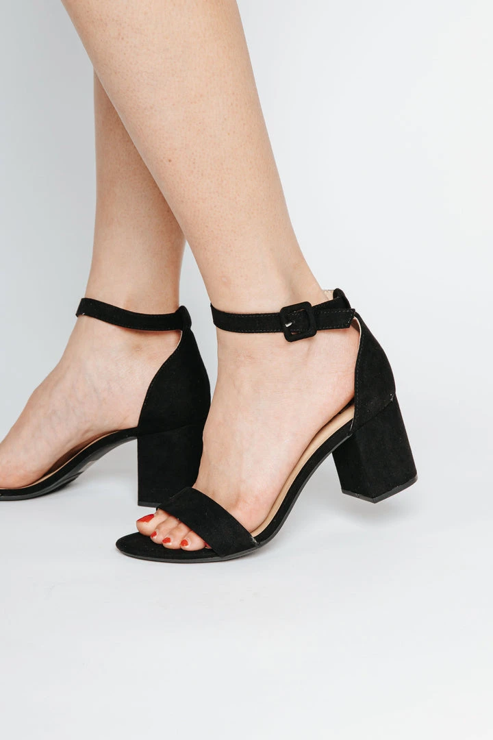 Piper & Scoot Chinese Laundry: Jody Block Suede Heel In Black Shoes