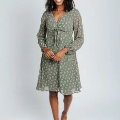 Piper & Scoot Dresses The Lydia Floral Cinch Dress In Sage
