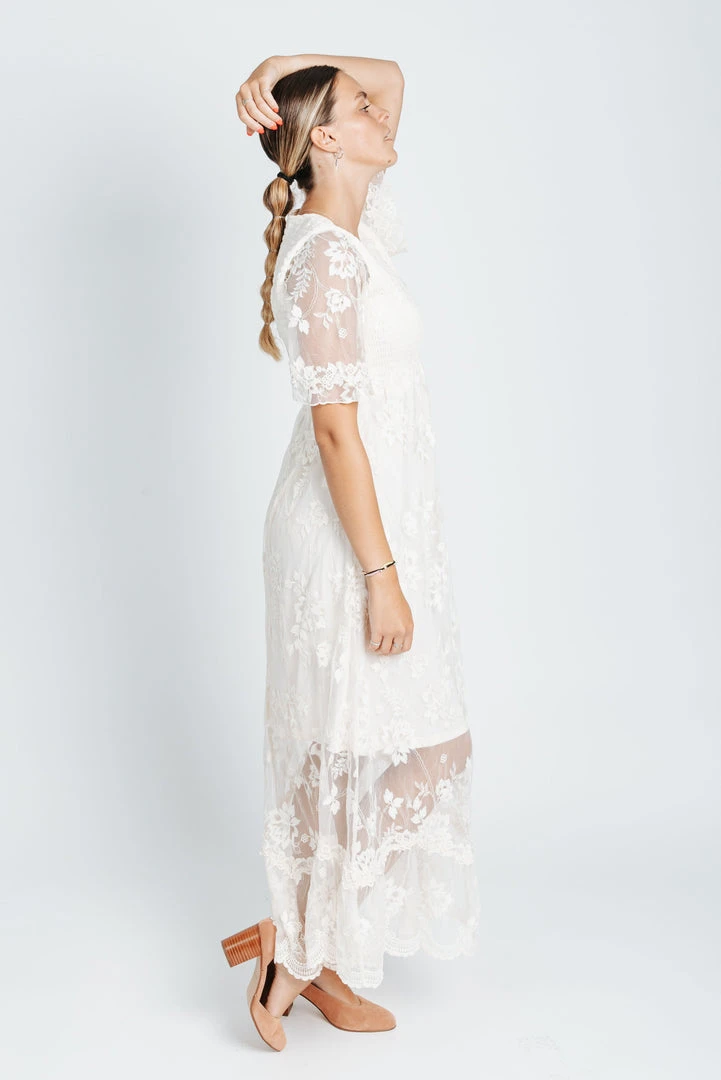 P+S Exclusives Piper & Scoot: The Emery Lace Maxi Dress In Cream