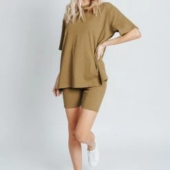 Piper & Scoot Bottoms + Jumpsuits The Horan Biker Short In Moss