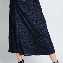 Piper & Scoot The Hinckley Ruched Textured Skirt In Midnight Blue
