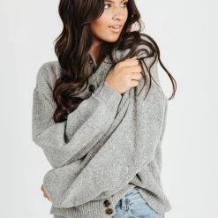 Piper & Scoot: The Glenda Double Button Cardigan In Heather Grey