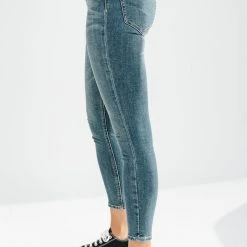 Piper & Scoot Free People: Montana Skinny Jean In Lake Blue