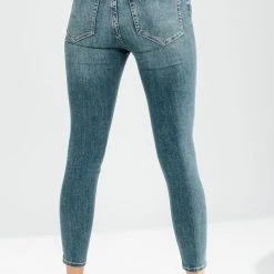Piper & Scoot Free People: Montana Skinny Jean In Lake Blue