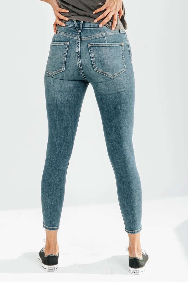 Piper & Scoot Free People: Montana Skinny Jean In Lake Blue
