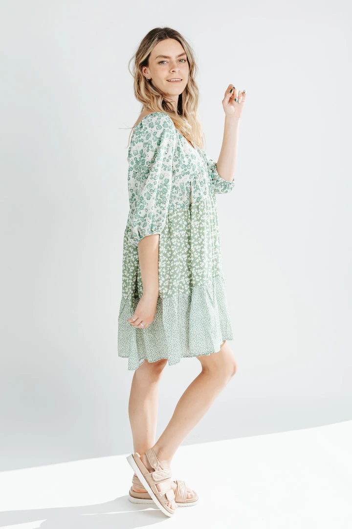 Piper & Scoot The Lesly Floral Puff Sleeve Dress In Green