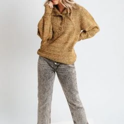 Piper & Scoot Tops The Naja Woven Sweater In Mustard