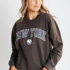Piper & Scoot The New York Graphic Crewneck In Charcoal Tops