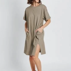 Piper & Scoot The Tyler Casual Dress In Olive