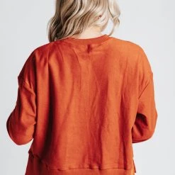 Piper & Scoot The Elle Textured Top In Rust Tops