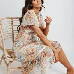 Piper & Scoot Dresses The Kinsley Chiffon Midi Dress In Cream Floral