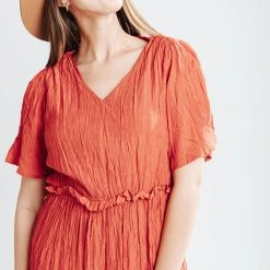 Piper & Scoot Dresses The Alyssa Ruffle Detailed Dress In Brick